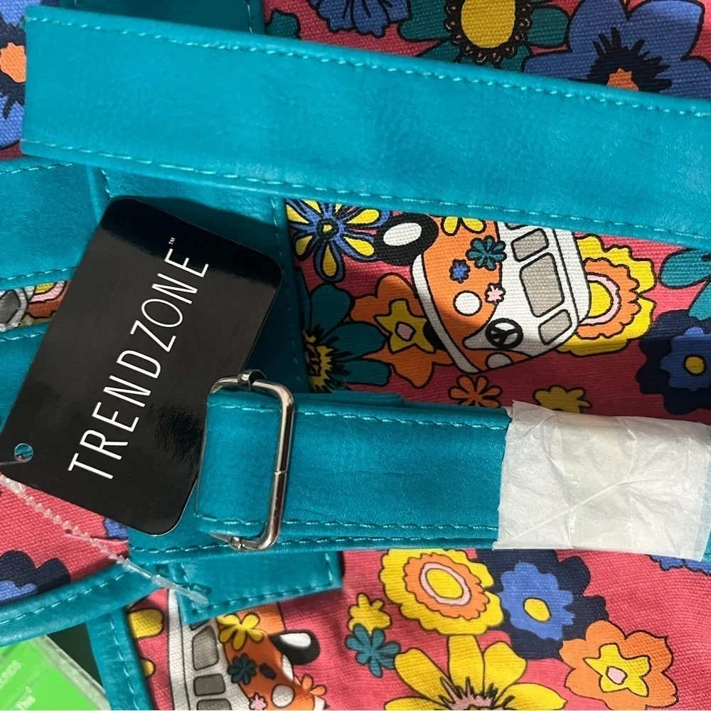 Trend Zone Floral Everyday Graphic Mini Backpack with Teal Accents NWT Casual